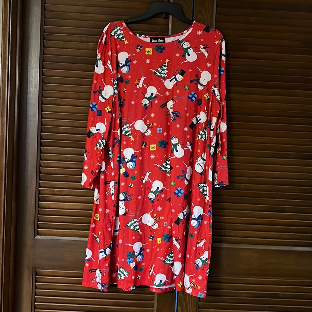 New w/tag - XXL Red HolidayDress - snowman theme - A-Line Knit